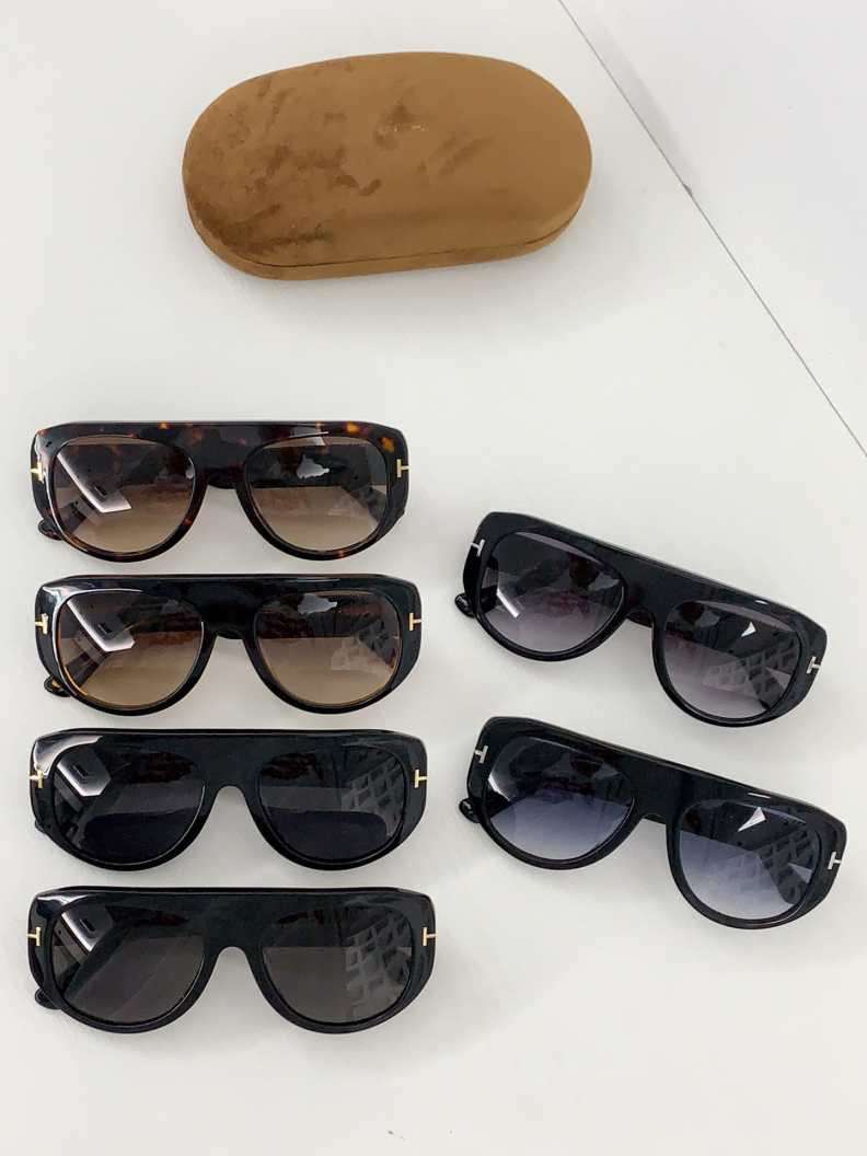 BRAND NEW MENS SUNGLASSES 240302