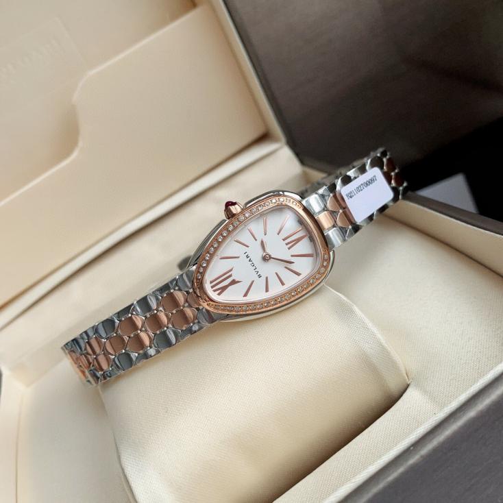 NEW WOMENS WATCH 240419