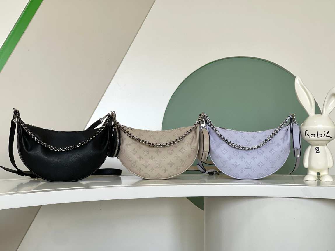 L\V NEW WOMENS HANDBAG 240512