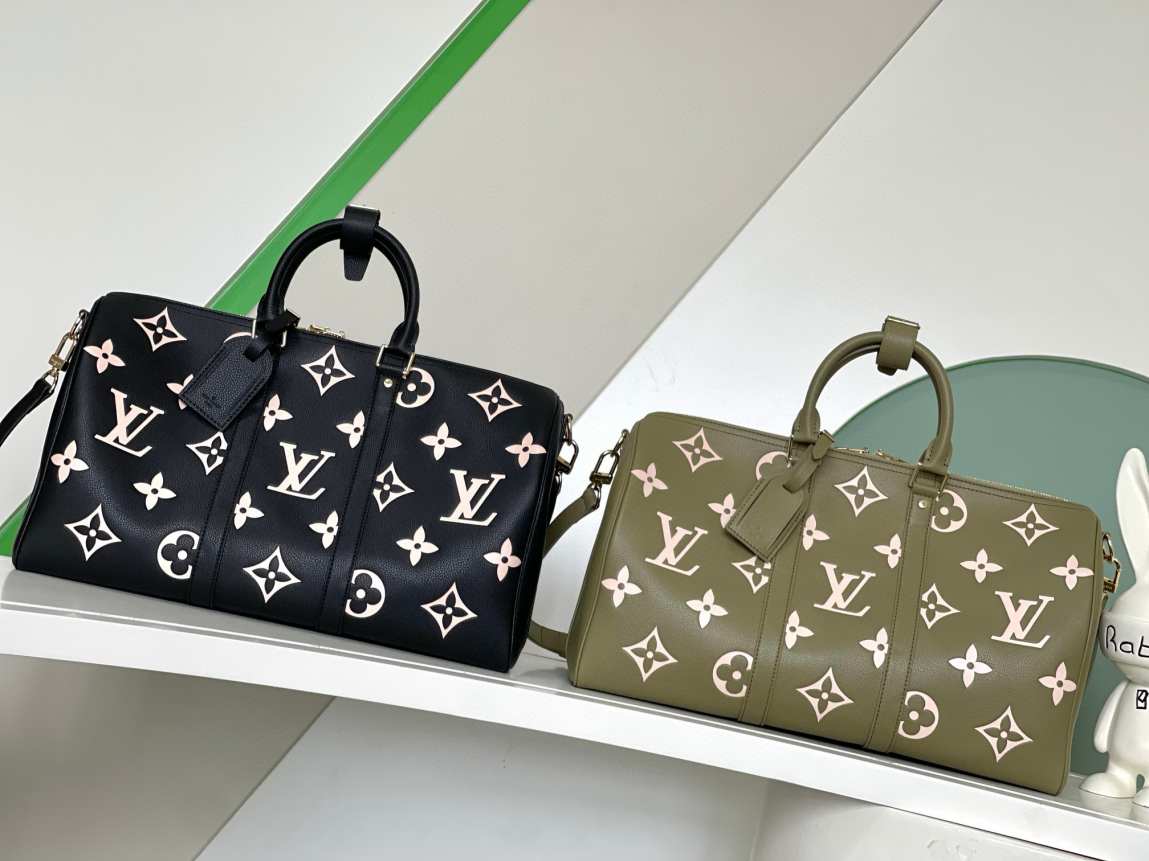 L\V NEW MENS BAG 240513