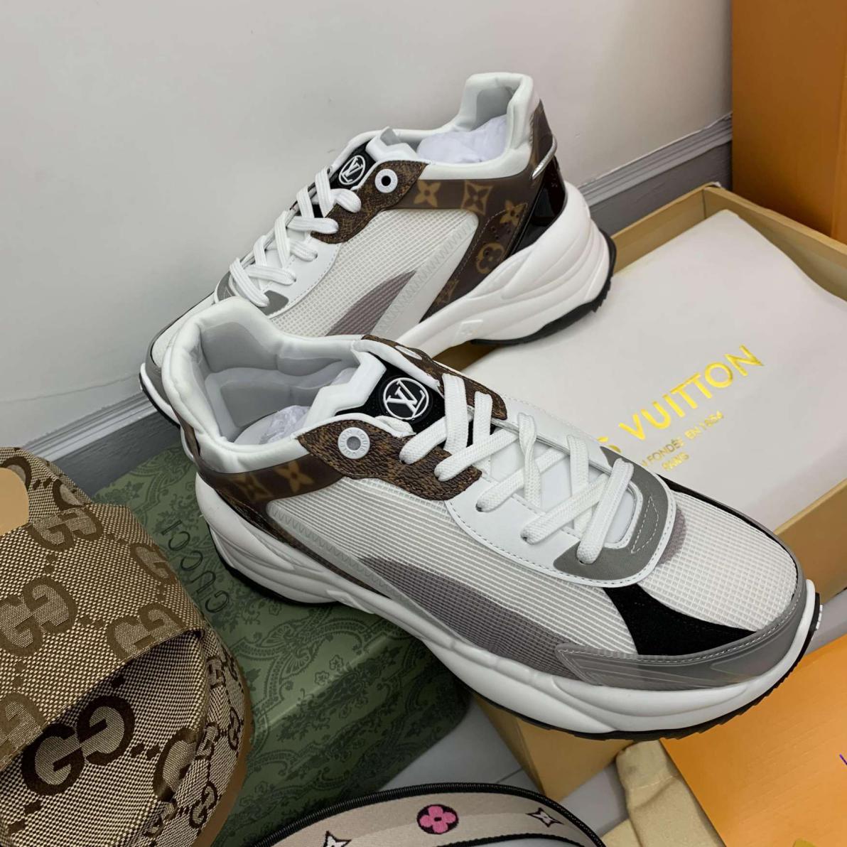 SHIPPING 240419