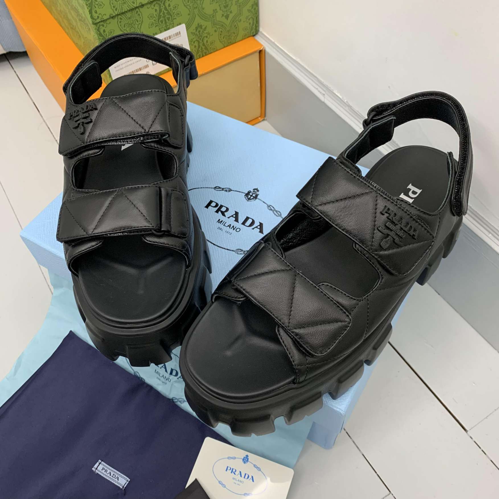 SHIPPING 240419