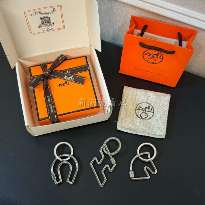  KEYCHAIN 240709
