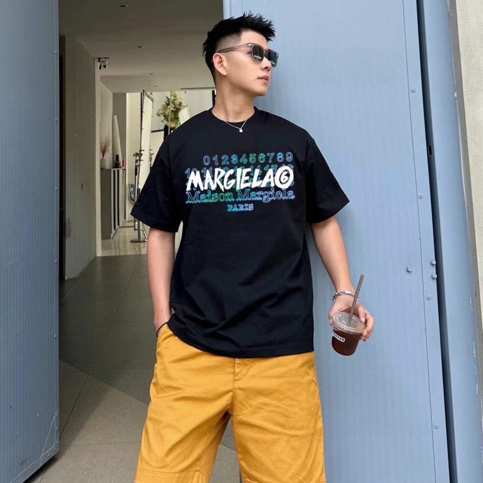 MM T-SHIRT