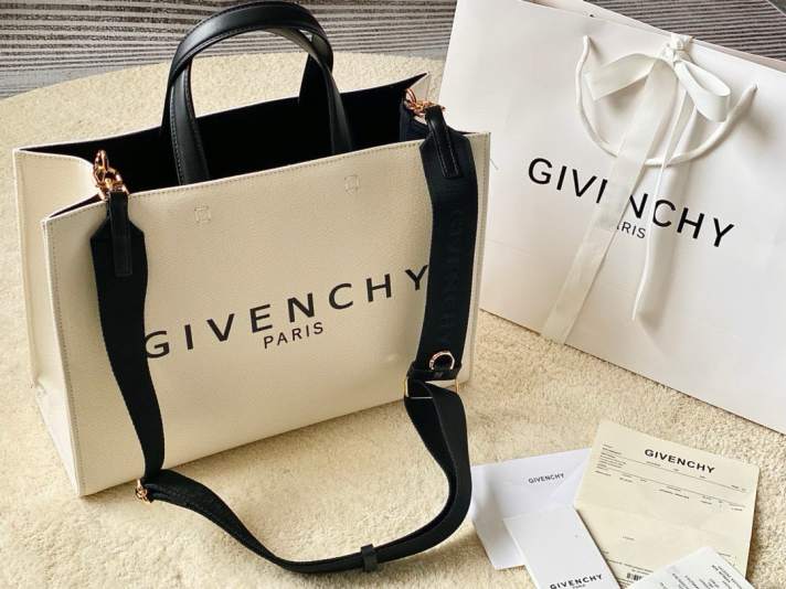 GlVENCHY WOMENS HANDBAG 240709