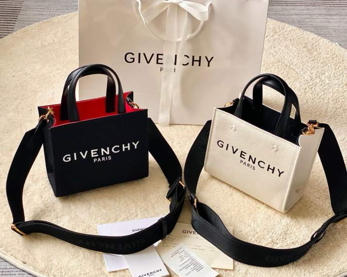 GlVENCHY WOMENS HANDBAG 240709