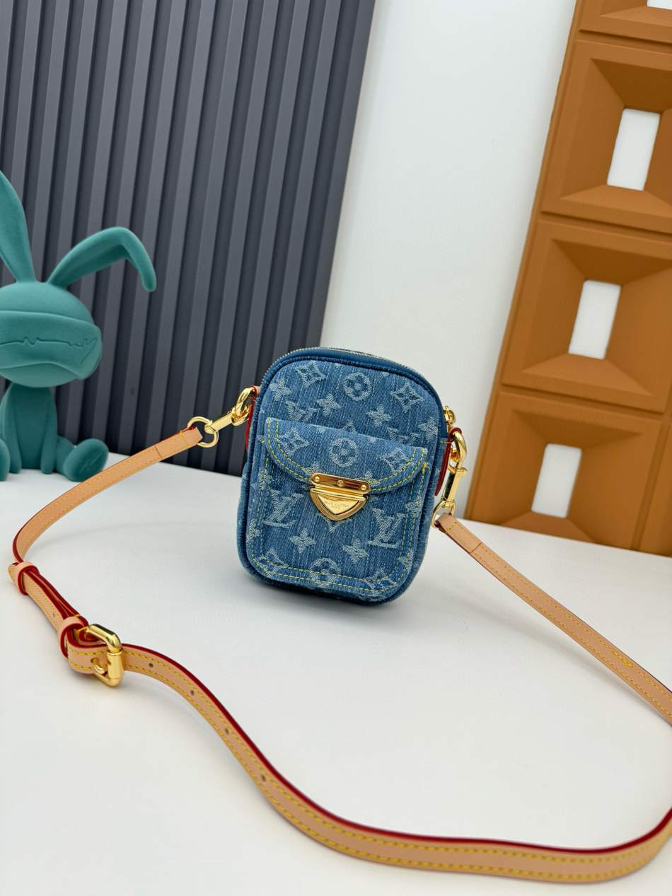 L\V NEW WOMENS HANDBAG 20240721 M82948 Fairfax Pochette 14X18X2.7CM