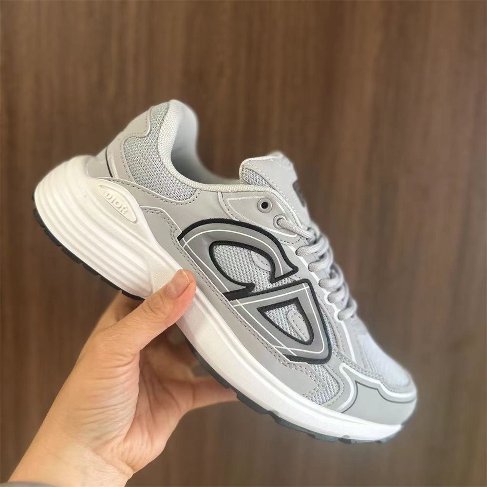 DI0R MENS TRAINERS 240721