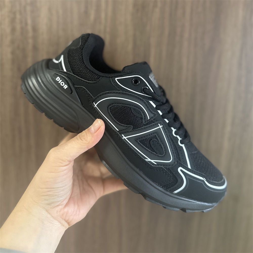DI0R MENS TRAINERS 240721