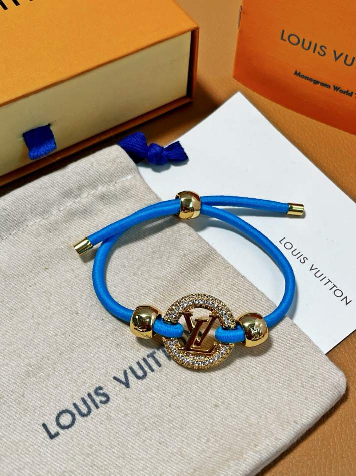 L\V BRACELET 240723