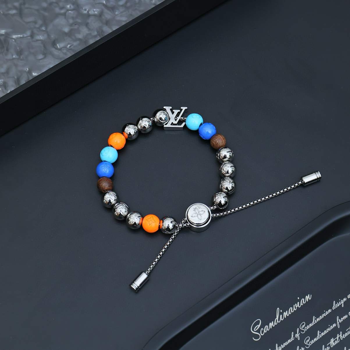 L\V BRACELET 240723