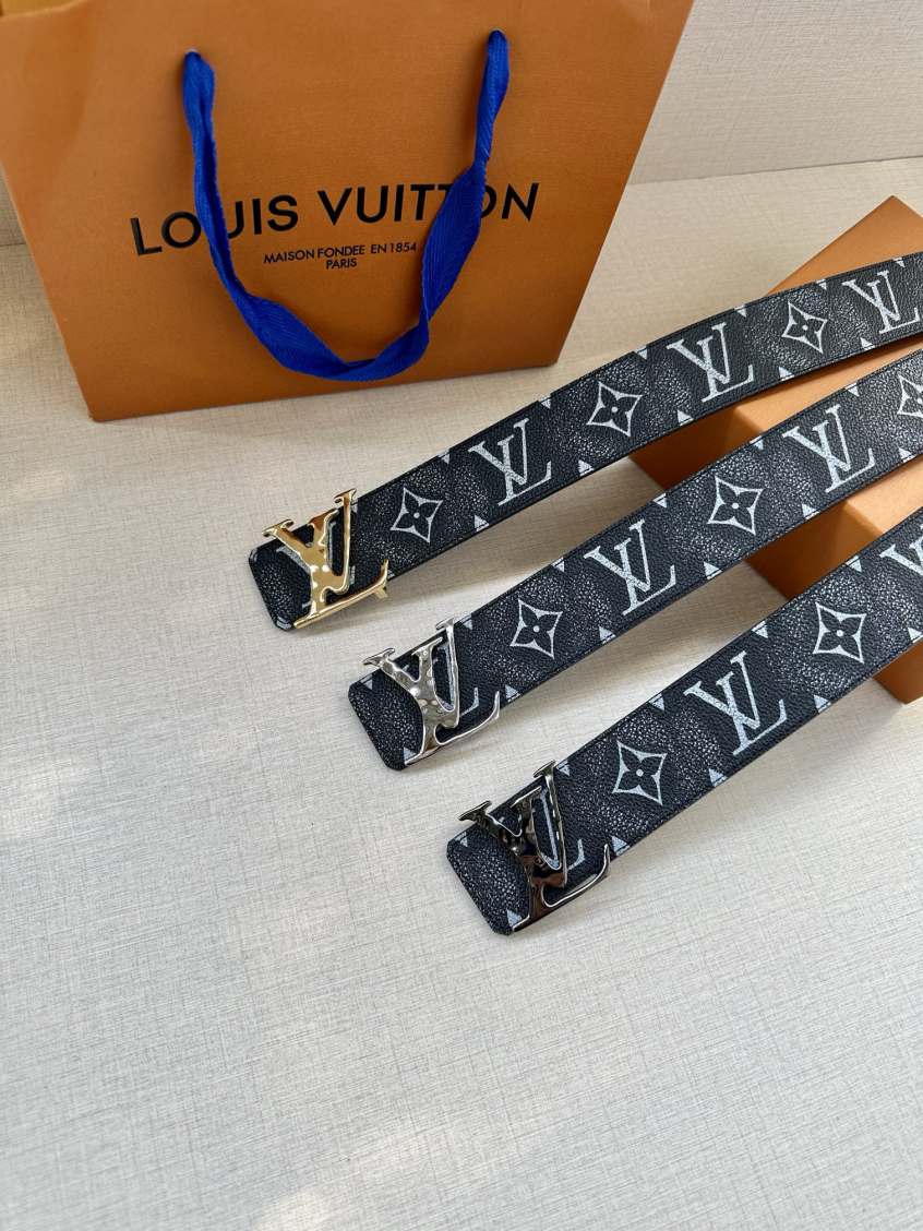 L\V MENS NEW BELT 240723