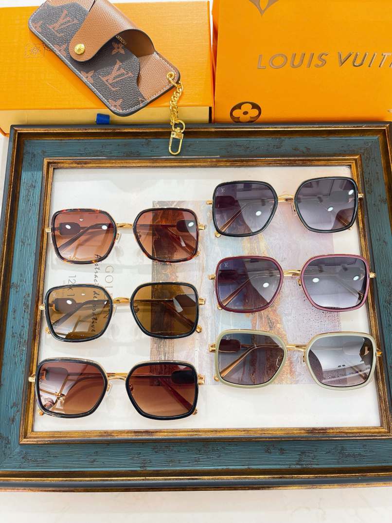 L\V NEW SUNGLASSES 240725