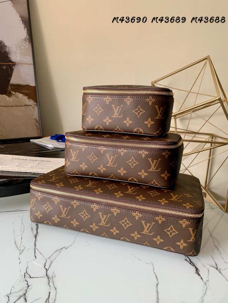 LV JEWELRY BOX M43688 17X8.5X9.5cm M43689 22.4X8.5X14cm M43690 35X9X19cm