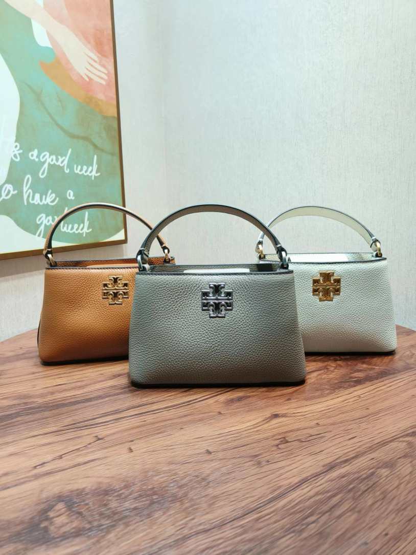 T0RY BVRCH new bag 241023