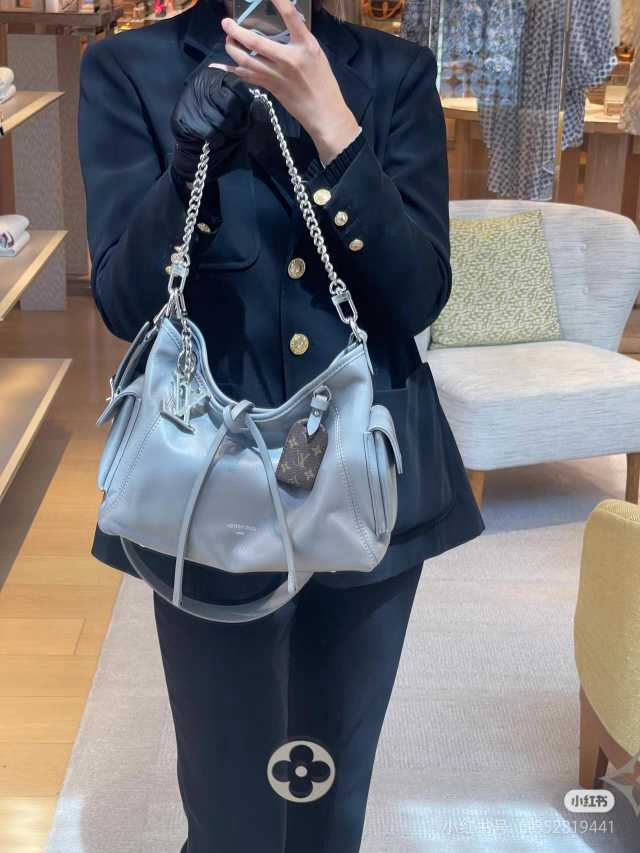 L\V CARRYALL WOMENS HANDBAG  M12583 M46203 M24707 M11843  M12579 M11462 M25143 M24861 M46197 M46855 M11790焦糖色M46673浅蓝 M24652渐变色M24141紫色 M24141 蓝色M47180杏色印M24141白色配粉M46288黑 M46293米白M46277杏色 M46298粉色 