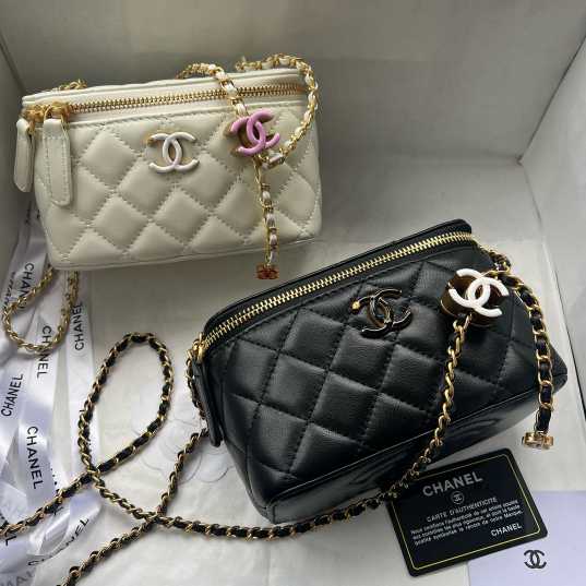 CH@NEL handbag 241031