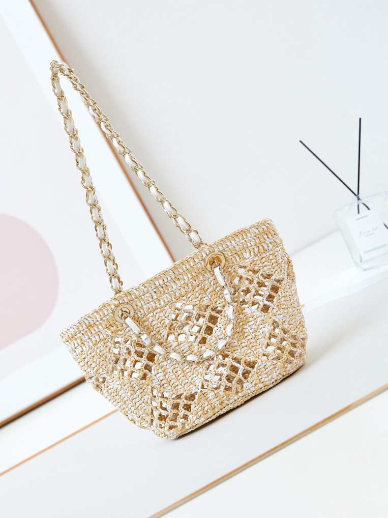 CH@NEL handbag 241031