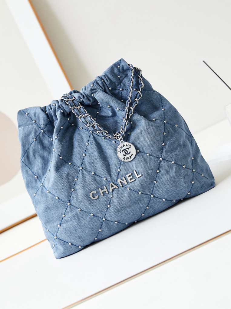 CH@NEL handbag 241031