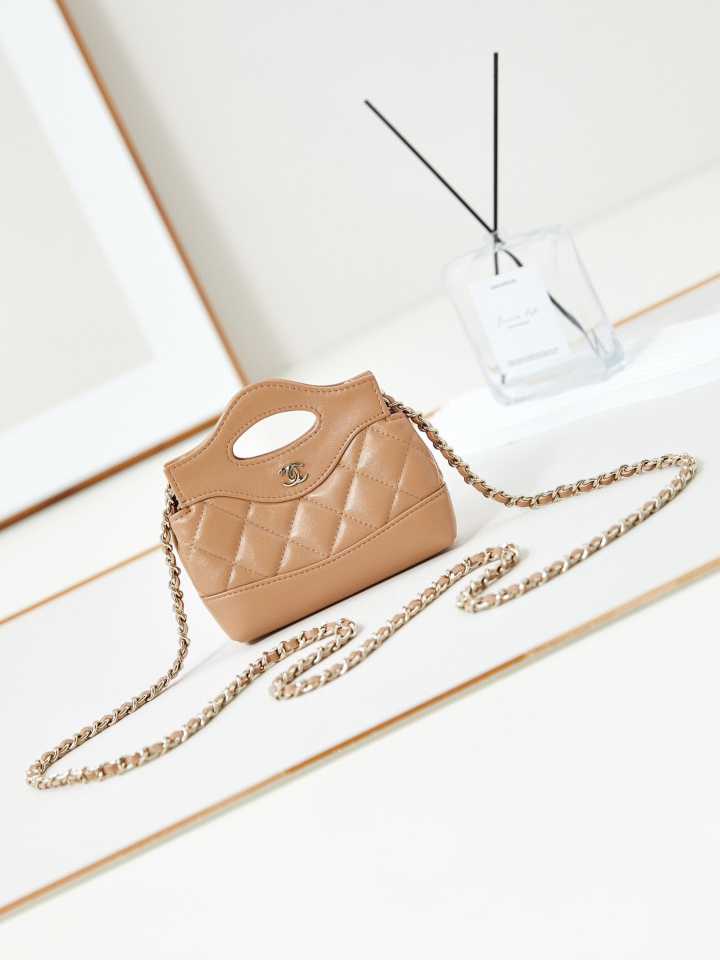 CH@NEL handbag 241031