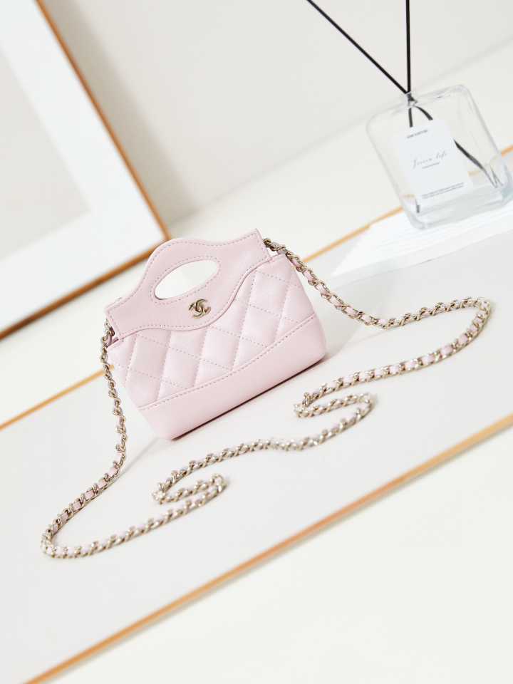 CH@NEL handbag 241031