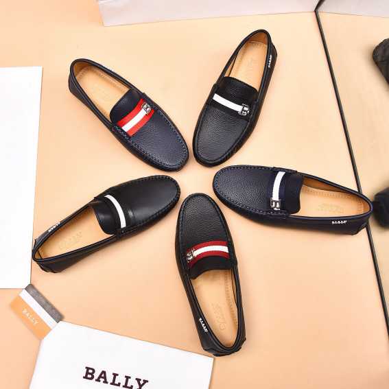 Mens brand shoes 241103