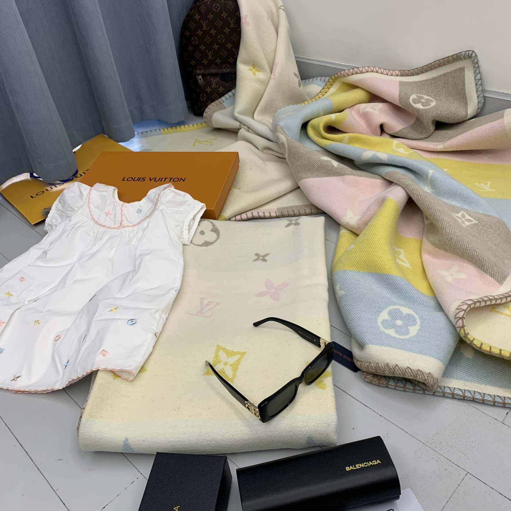 SHIPPING PHOTOS 20241104