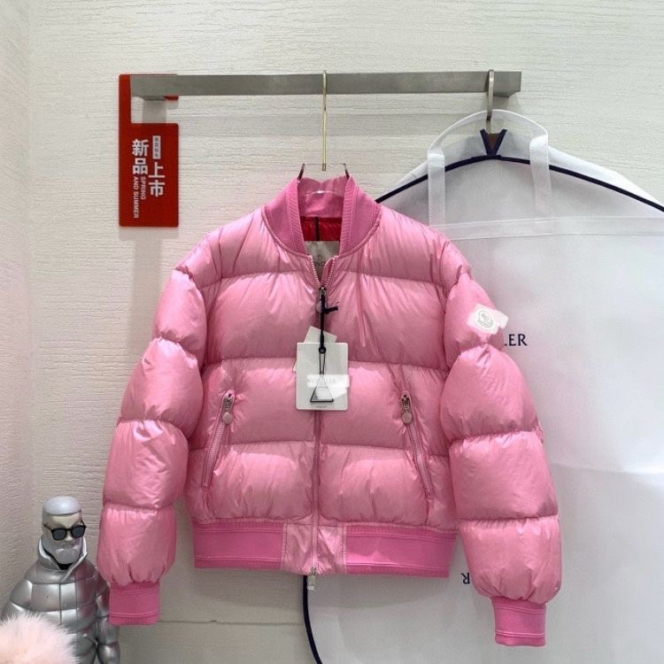 M0NCLER WOMENS down JACKET 