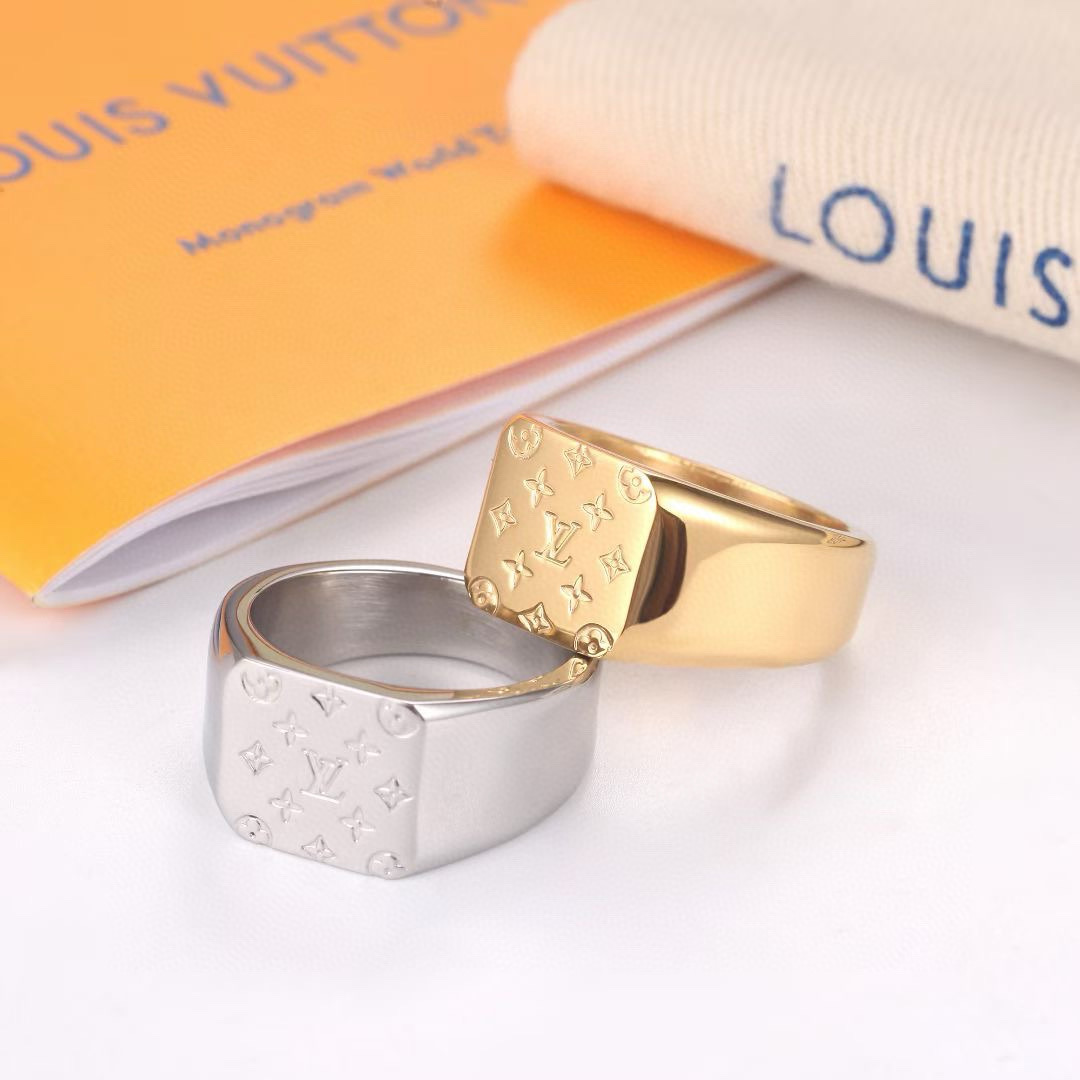 L\V Rings 241108