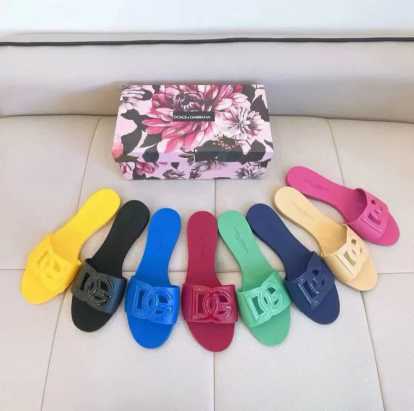 DG womens slippers 241115