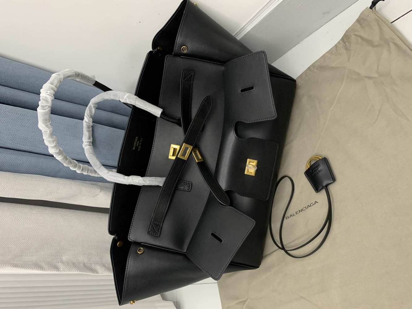 Shipping 250118