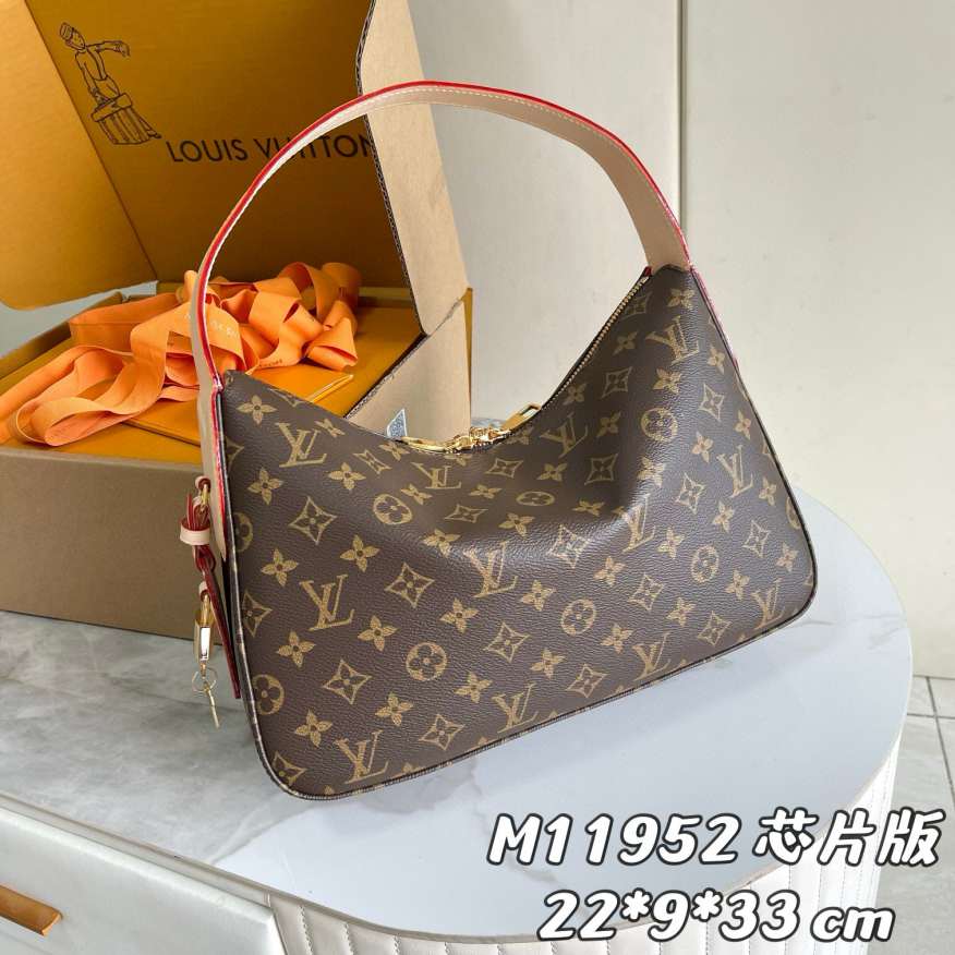 Slouchy M11952 22 x 9 x 33CM