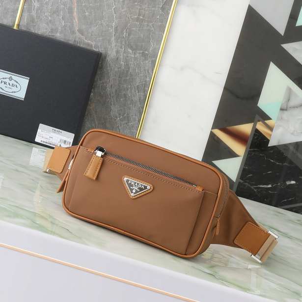 PRAD@ MENS BAG 2VL977  21?12.5?4.5cm