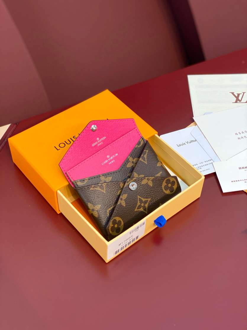 L\V NEW WALLET 20250207
