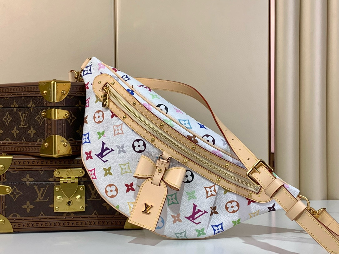 L\V new womnes handbag 250519