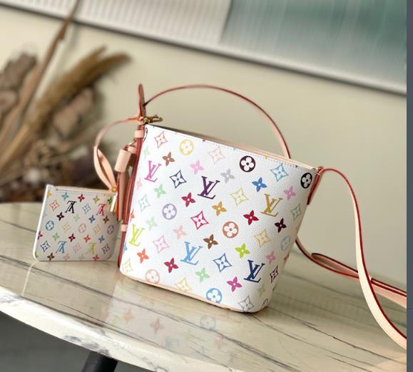 L\V ALL IN BB BAG M13045 M12925 M13089 M13480 M14356 18?12?16cm