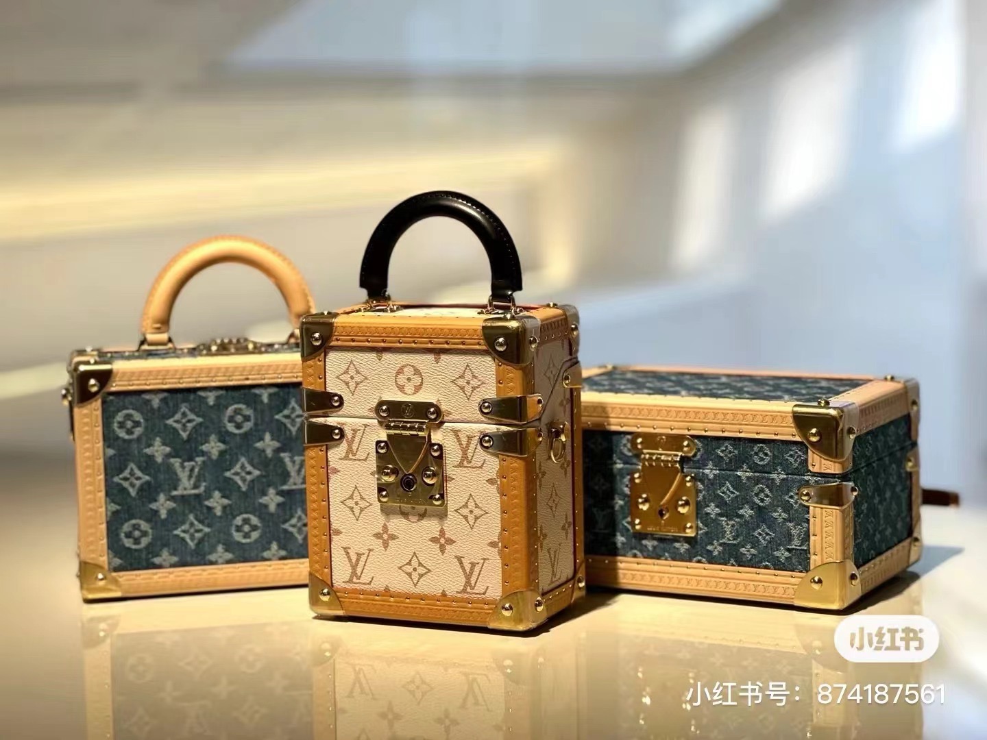 L\V new handbag 250525