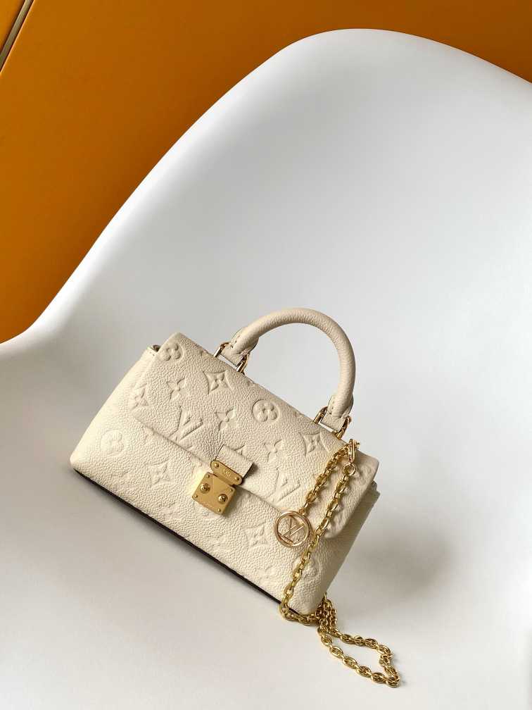 L\V new handbag 250525