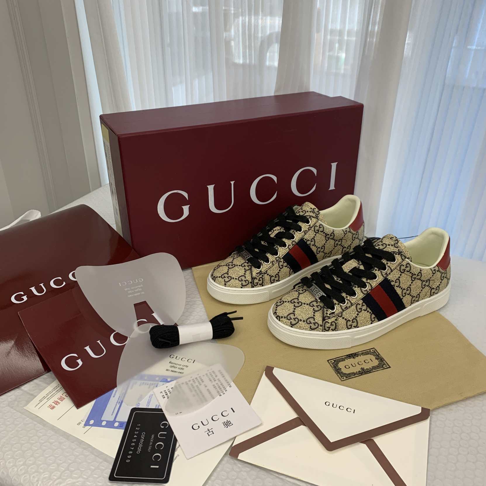 SHIPPING 250526