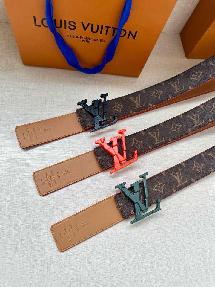 L\V NEW MENS BELT 250526