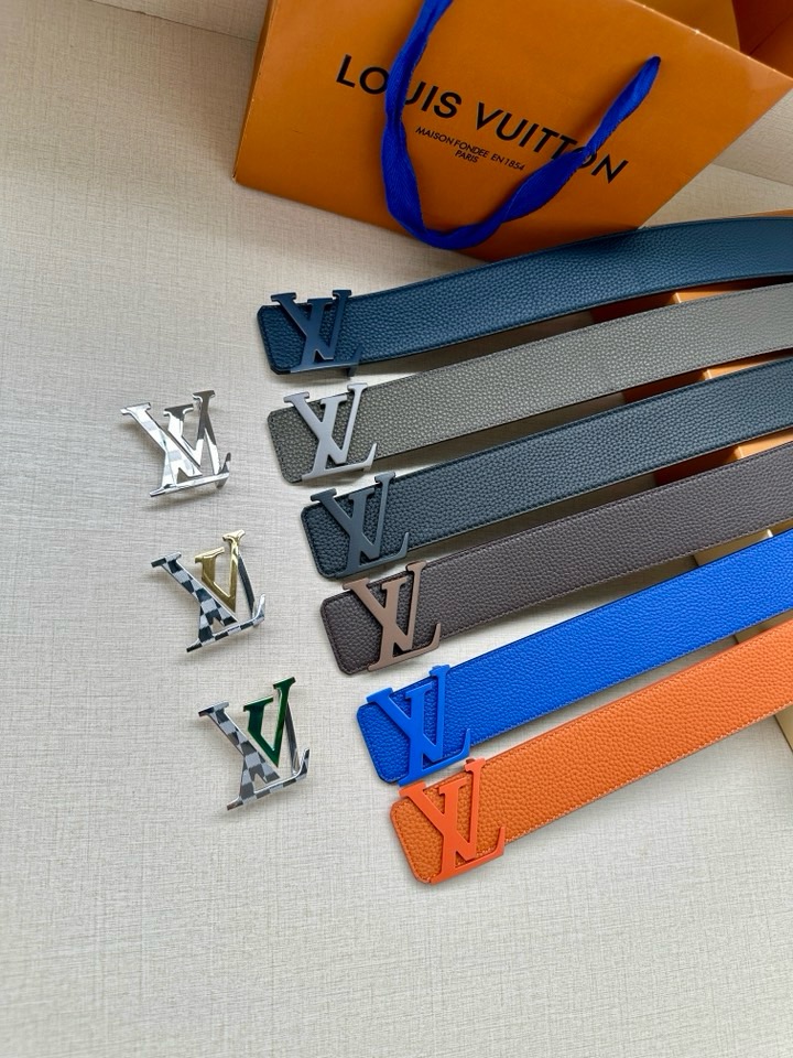 L\V NEW MENS BELT 250526