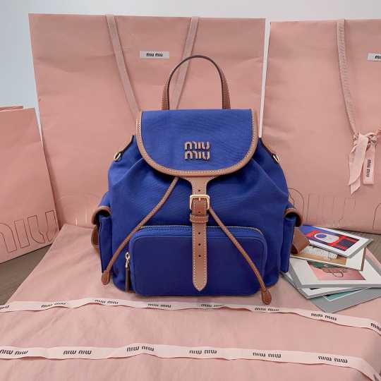 MIUMlU backpack handbag 250526
