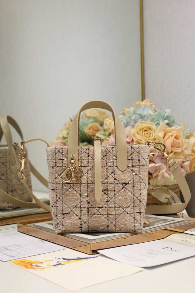 DlOR NEW WOMENS HANDBAG 250526