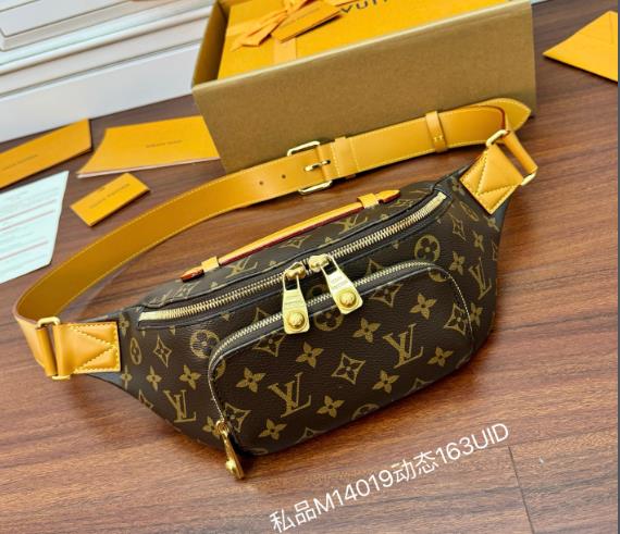  Rush Belt bag M14019 30?15?8cm