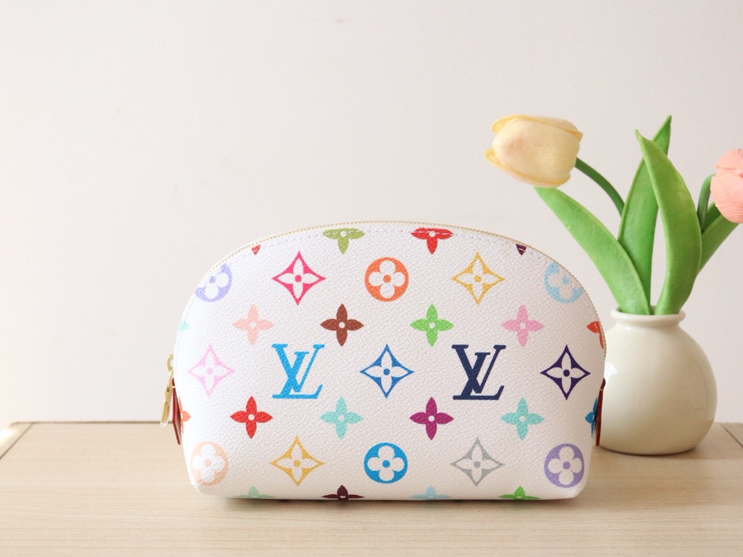 M13744 POCHETTE COSMETIQUE PM  19.0x 12.0x 6.0 cm 