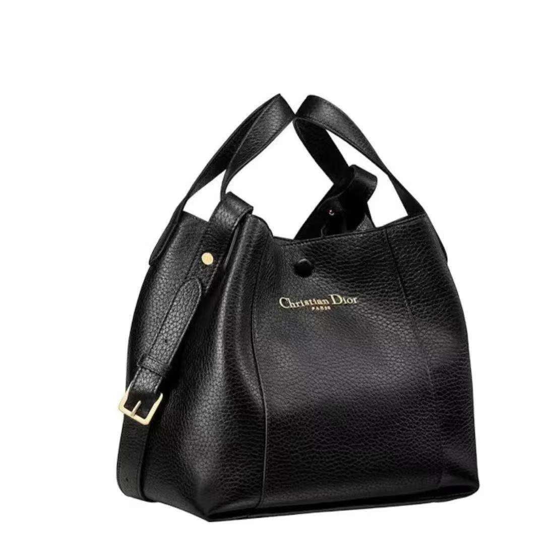 DlOR new womens handbag 20250606
