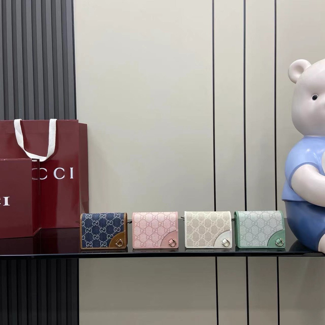 GUCCl wallet new 250606