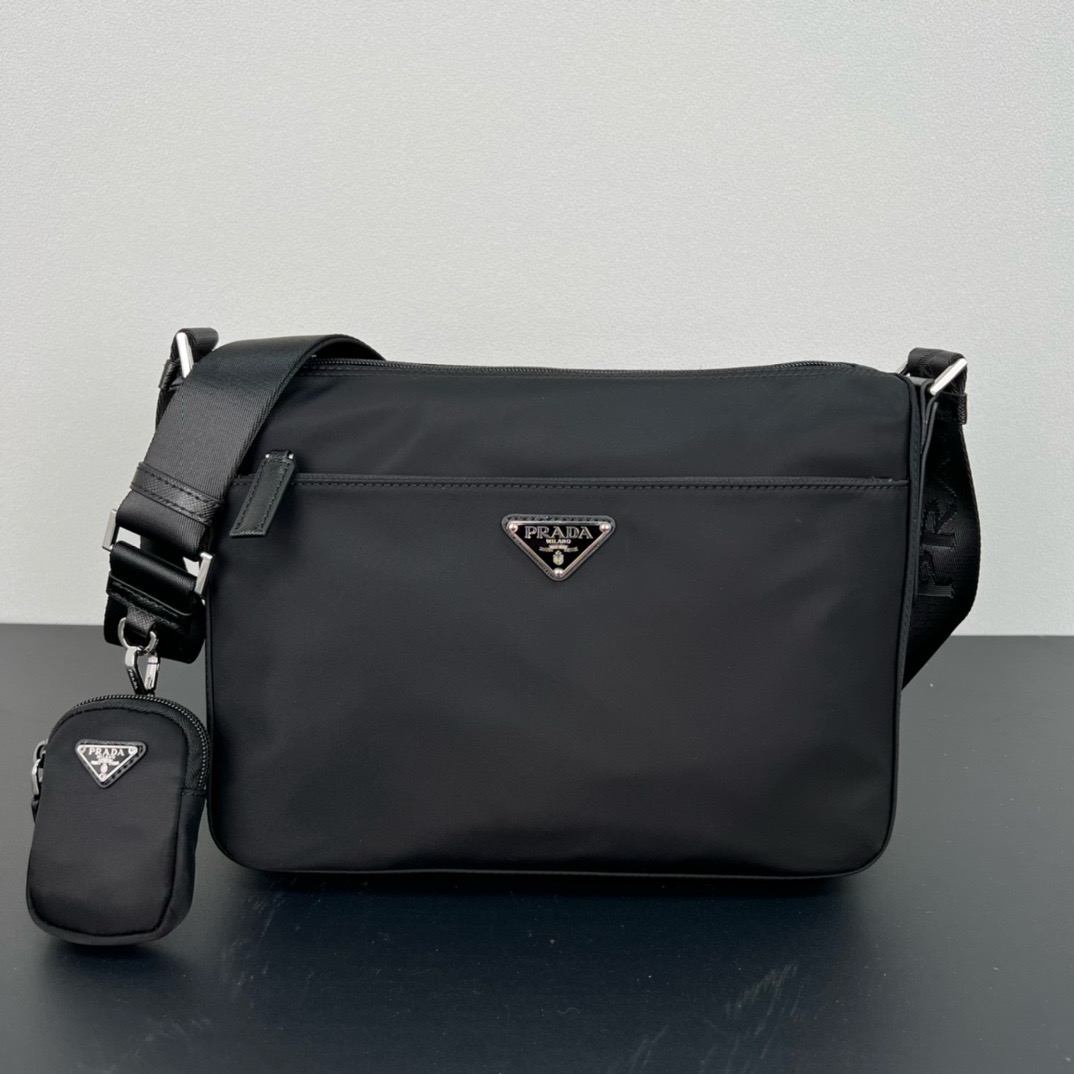 Pr@da mens bag new 20250622
