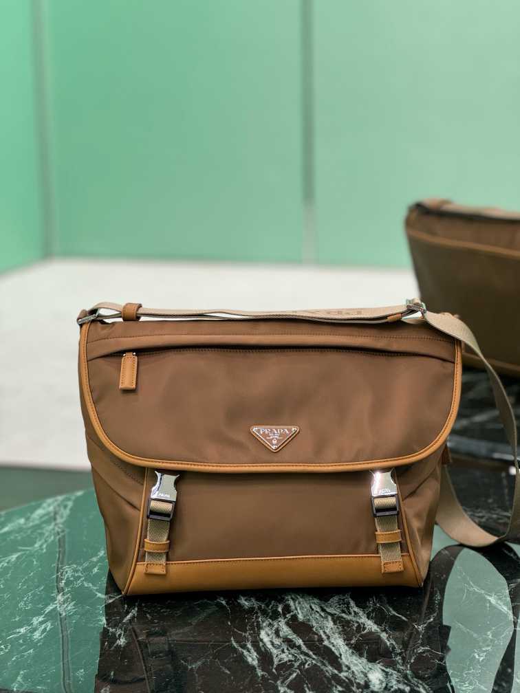 Pr@da mens bag new 20250622