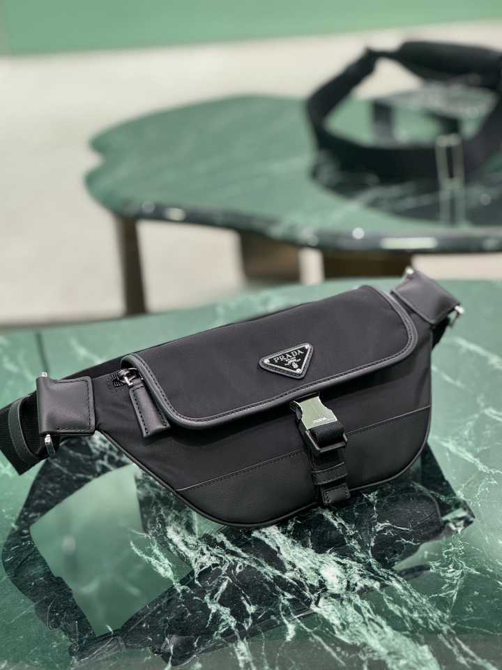 Pr@da mens bag new 20250622
